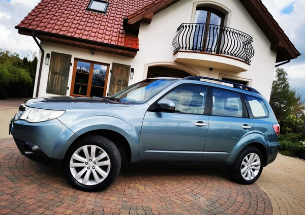 Subaru Forester cena 35900 przebieg: 194000, rok produkcji 2012 z Rajgród małe 352